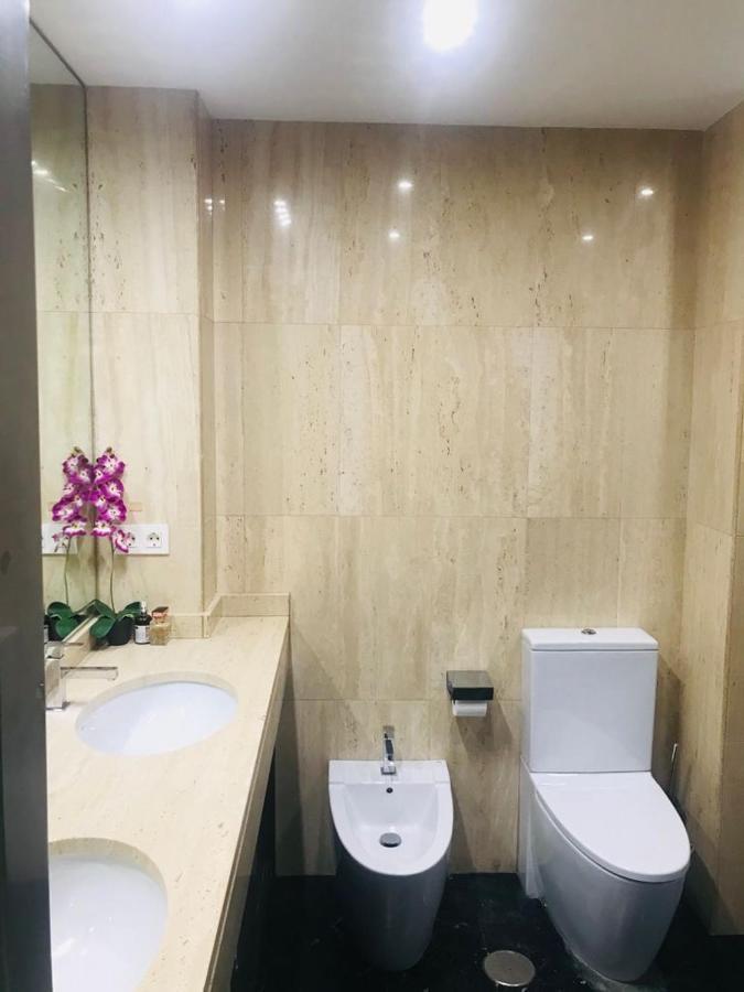 Apartamento 5 Home Suites อัลเมรีอา ภายนอก รูปภาพ